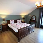 Haus Zum Hirschen Holiday home Gnesau