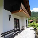 Haus Zum Hirschen *