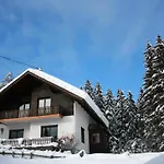 Haus Zum Hirschen 別荘 *